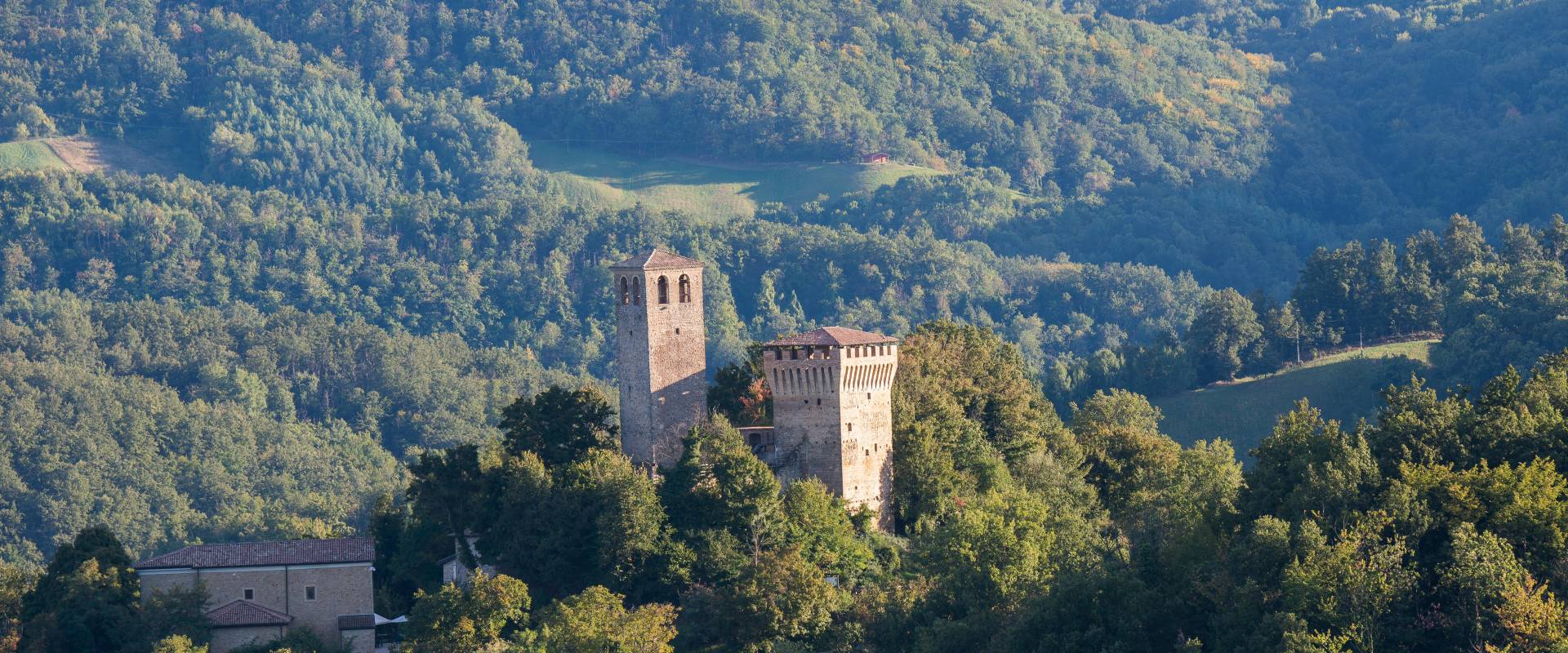 Il Castello di Sarzano foto di Lugarex